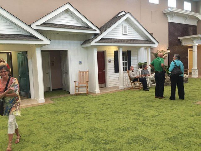 Casa de repouso cria ambiente retrô para pacientes com Alzheimer