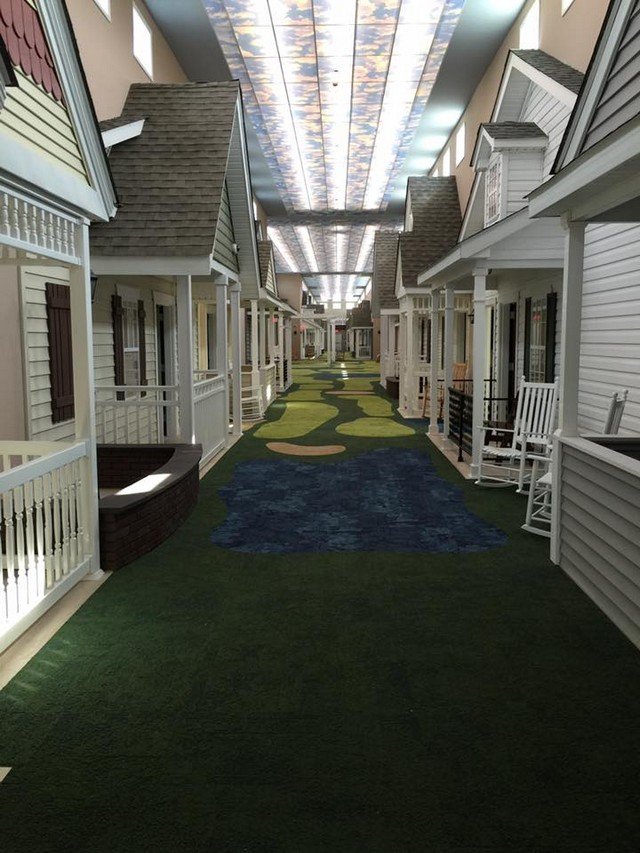 Casa de repouso cria ambiente retrô para pacientes com Alzheimer