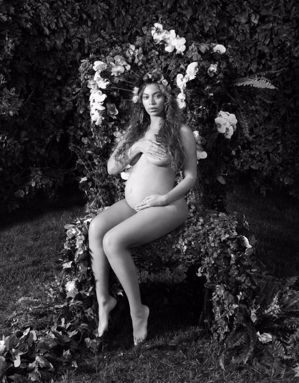 Beyoncé bate recorde de foto mais curtida no Instagram em menos de 24 horas