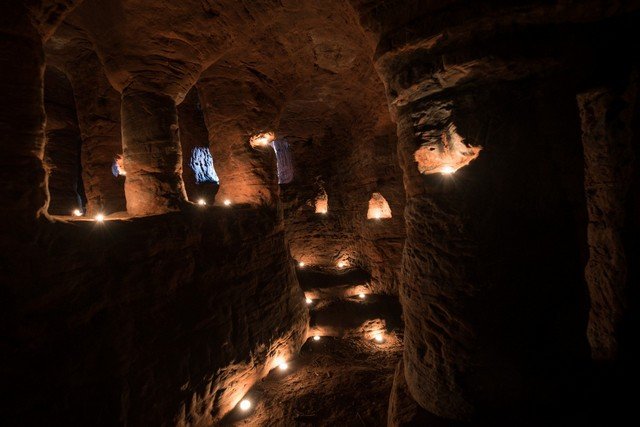 País das Maravilhas: a toca que leva a um templo medieval subterrâneo