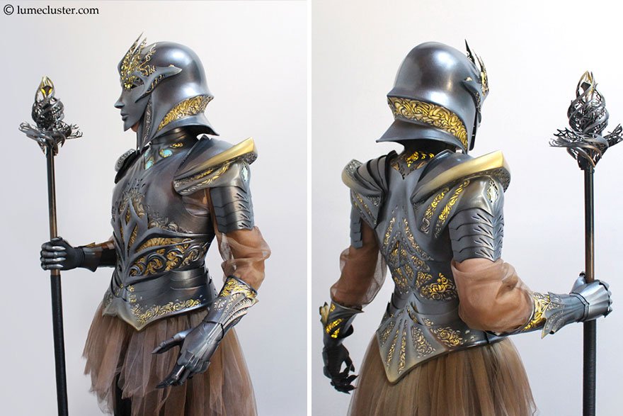 Artista cria armadura medieval móvel e iluminada com impressora 3D