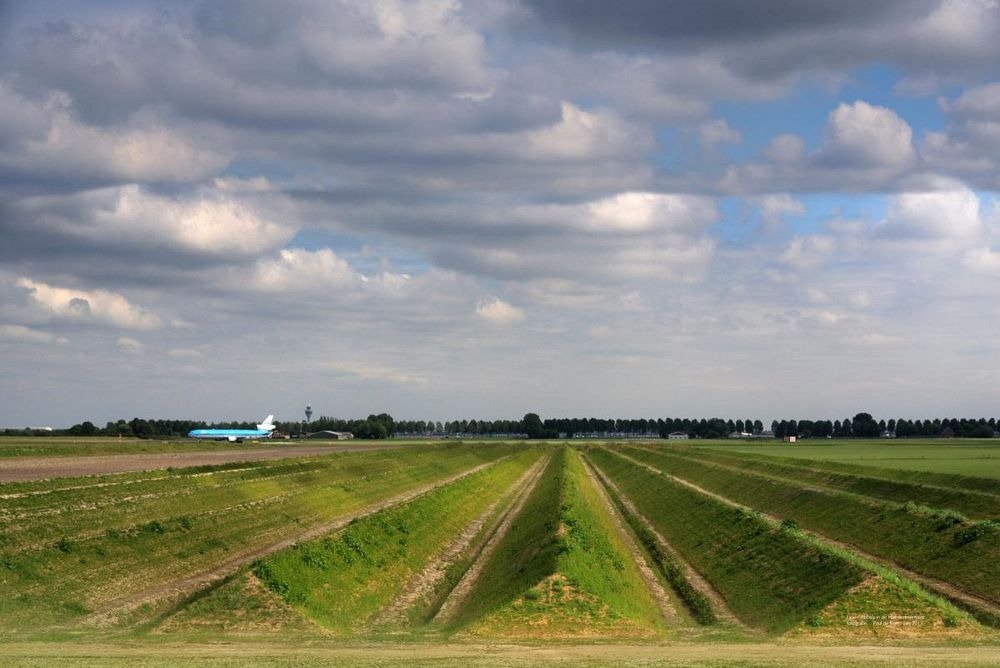 Aeroporto de Amsterdã combate poluição sonora com Física e com arte