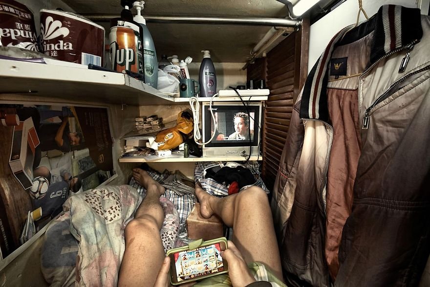Chocante: estas pessoas moram em casas que mais parecem caixões