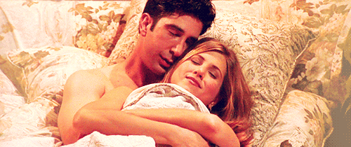 Ross e Rachel na cama