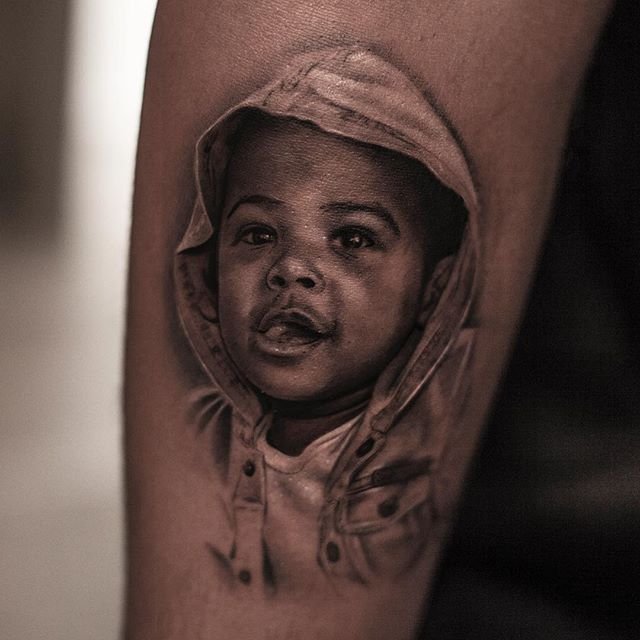 Tatuagem de uma criança
