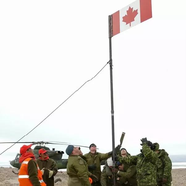 Canadenses invadem a ilha Hans