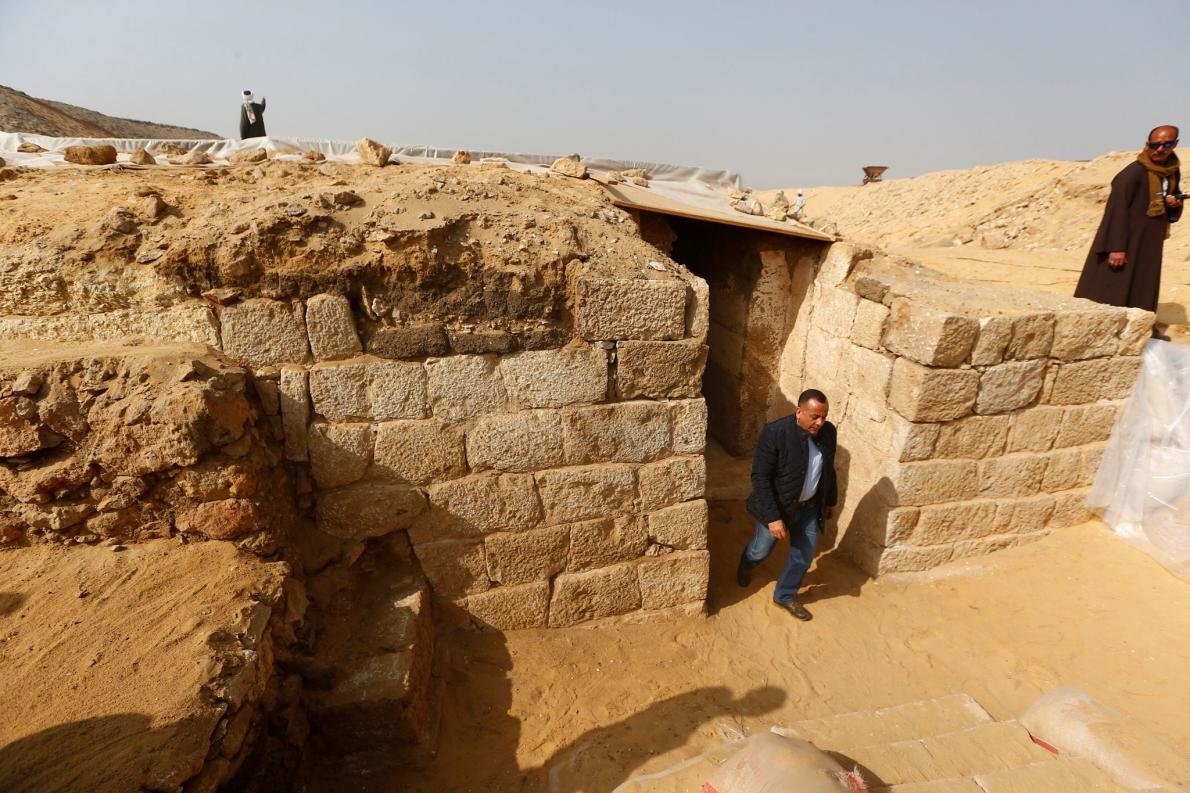 Entrada de tumba egípcia