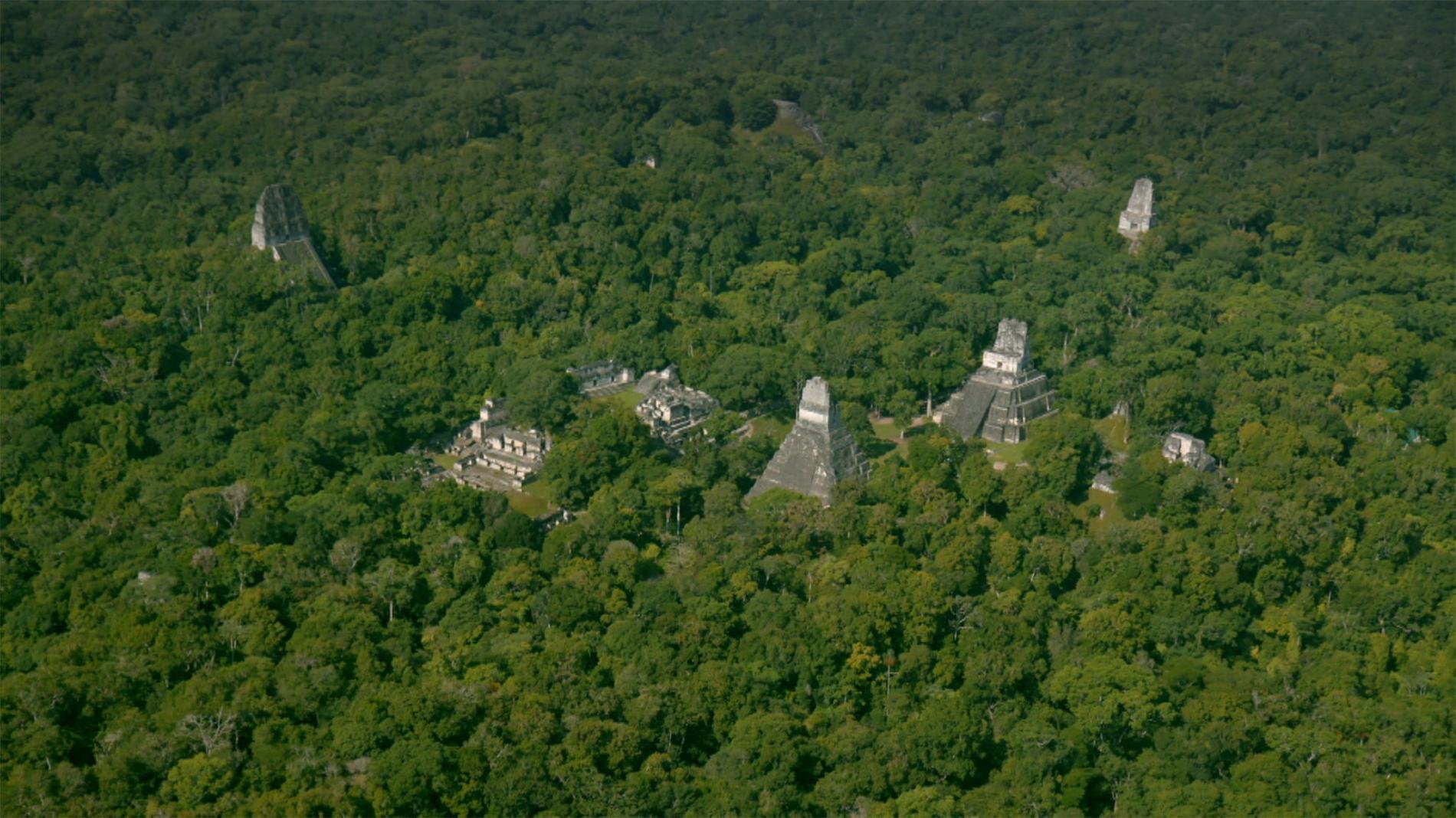 Estruturas maias na Guatemala