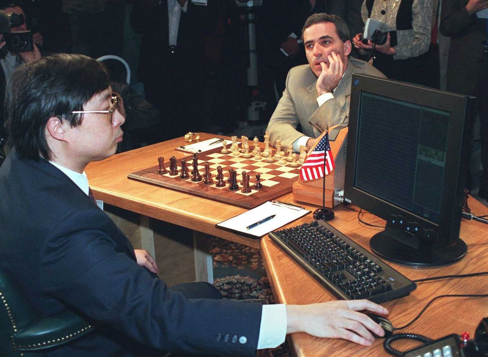 O drama vivido pelo campeão mundial de xadrez derrotado por um