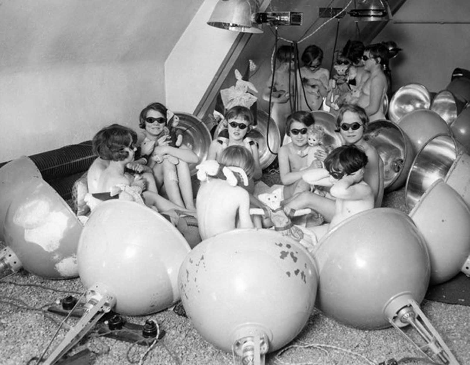 Imagens bizarras retratam tratamentos médicos ao longo da história