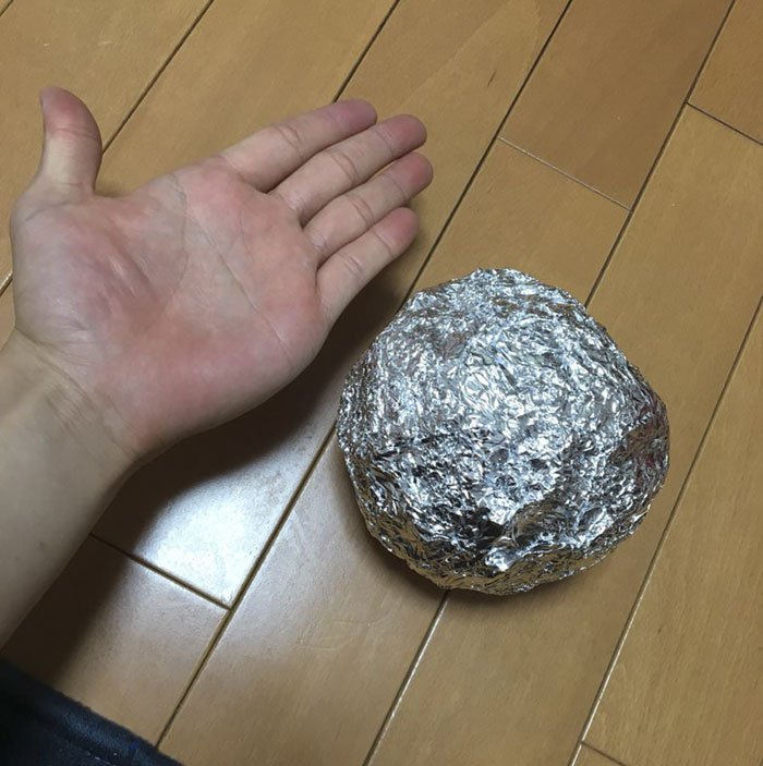 Bola de alumínio