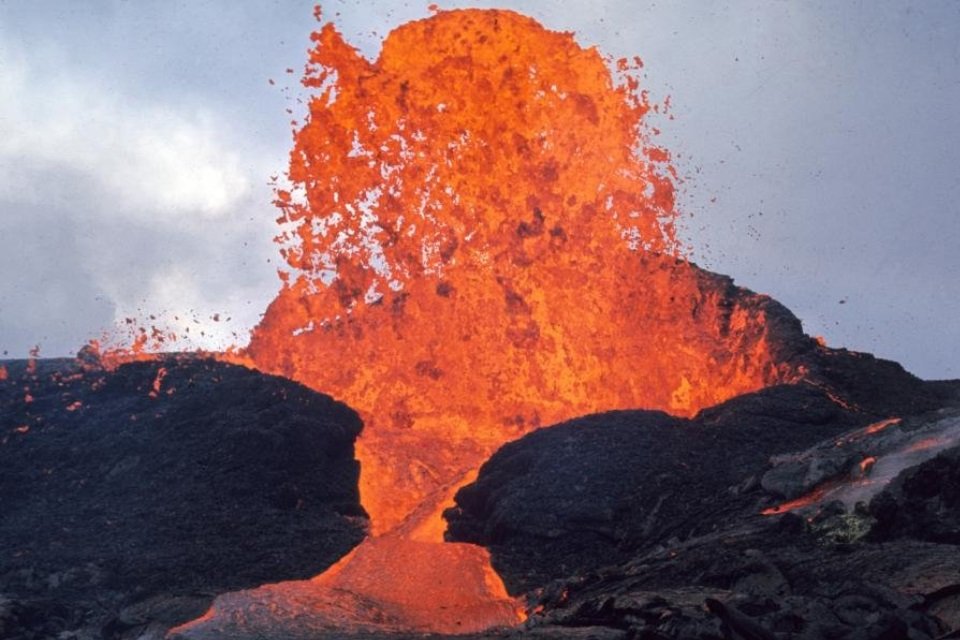 Imagem de Veja fotos incríveis dessa erupção que durou 5 anos no megacurioso
