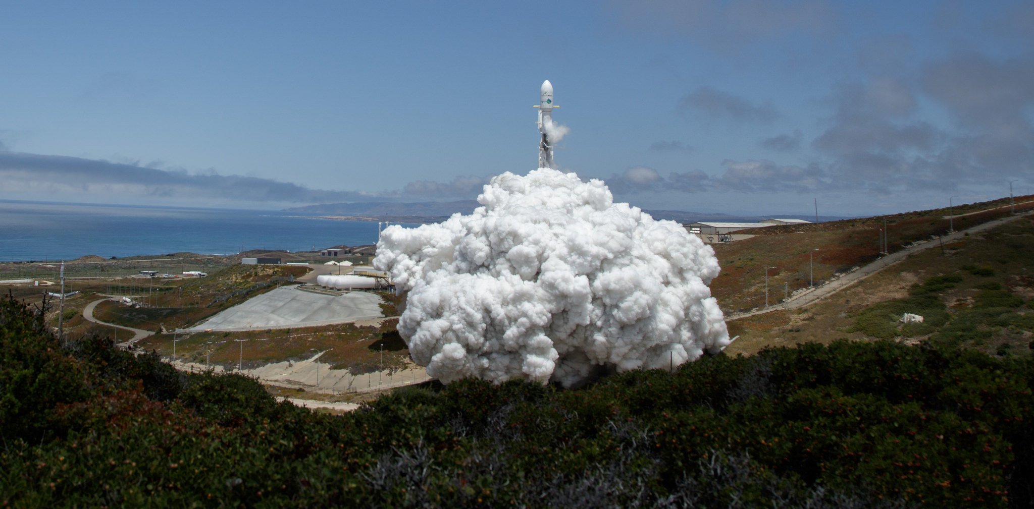 Fotógrafo tem câmera derretida em lançamento da NASA, mas recupera fotos