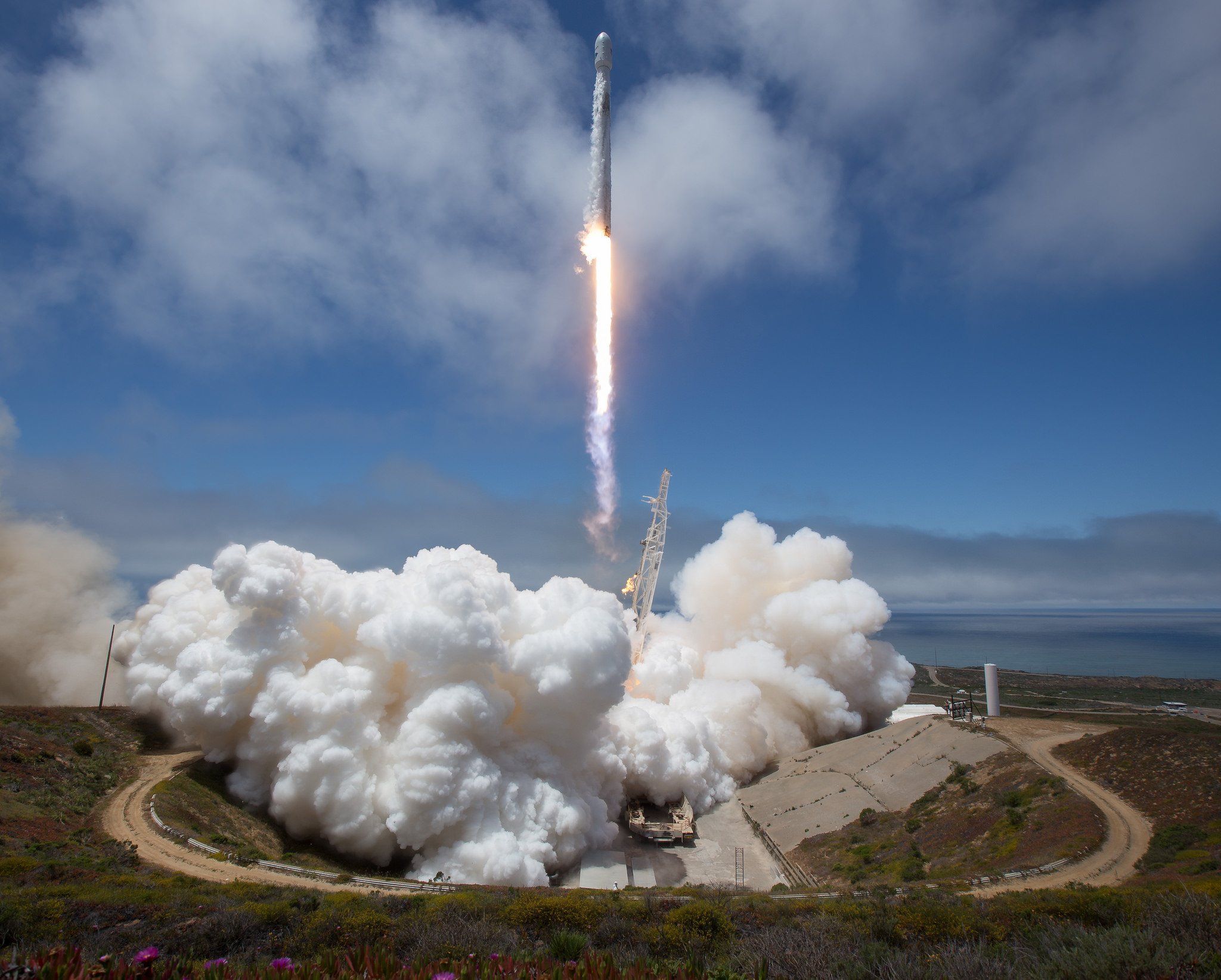 Fotógrafo tem câmera derretida em lançamento da NASA, mas recupera fotos