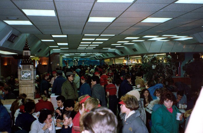 McDonald’s Soviético: a abertura da primeira loja da rede em Moscou, 1990