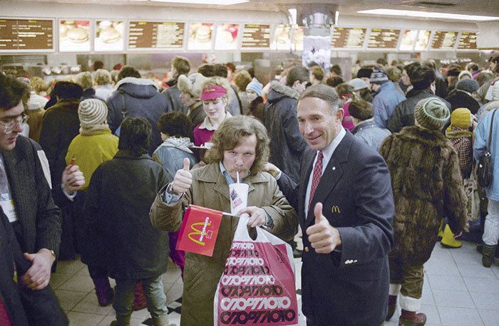 McDonald’s Soviético: a abertura da primeira loja da rede em Moscou, 1990