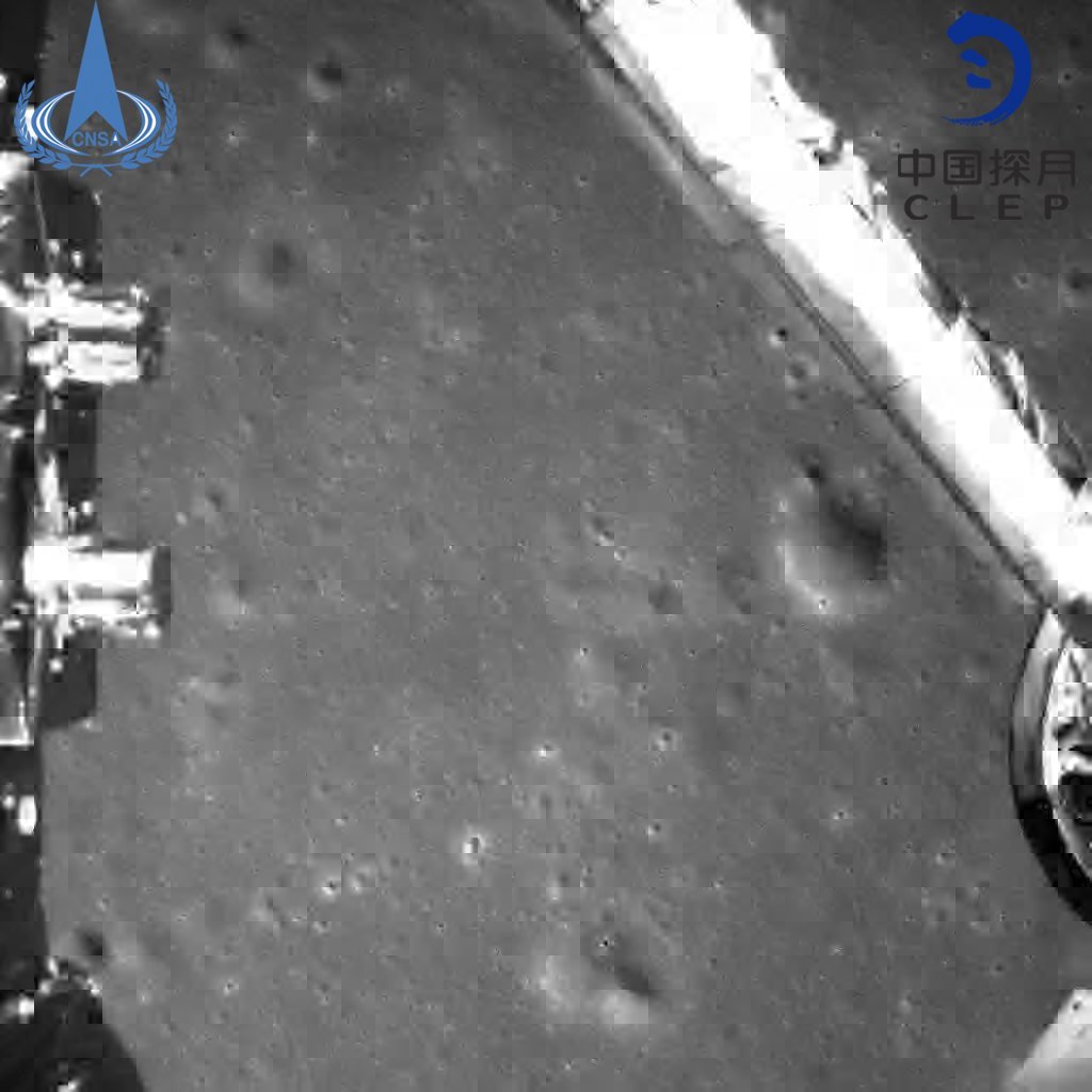 China divulga primeiras fotos tiradas no lado oculto da Lua