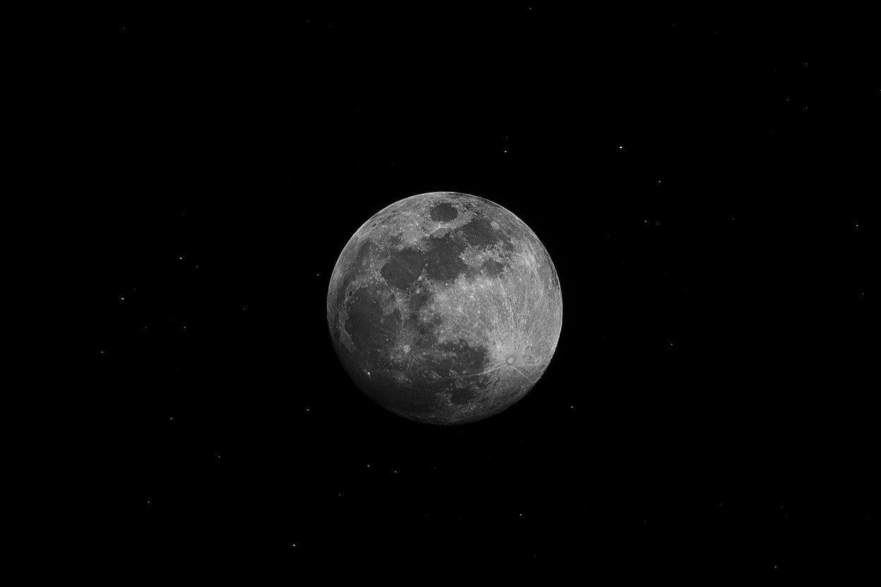 Imagem de China revela fotos incríveis do lado oculto da Lua no megacurioso