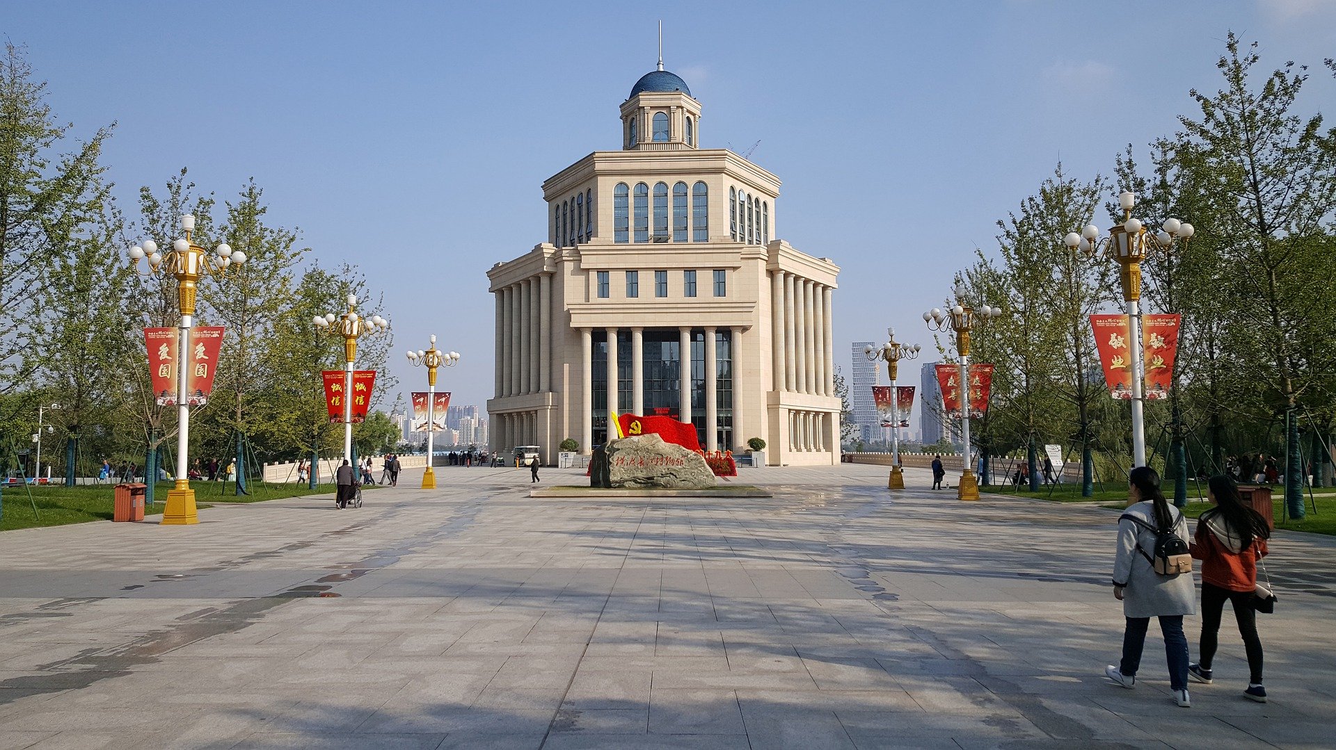 A cidade chinesa de Wuhan conseguiu reduzir a Covid-19 com quarentena (Fonte: Pixabay)