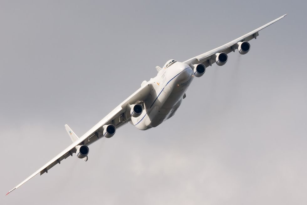 Imagem de Maior avião do mundo volta à atividade no megacurioso