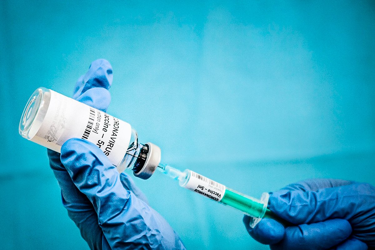 Imagem de Vacina russa é forte e tem ação duradoura contra covid-19, diz estudo no megacurioso
