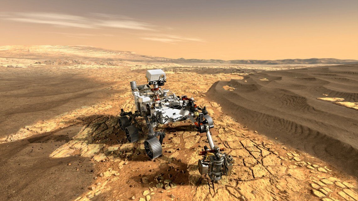 O rover Perseverance trabalhando na superfície de Marte (Fonte: NASA/Reprodução)