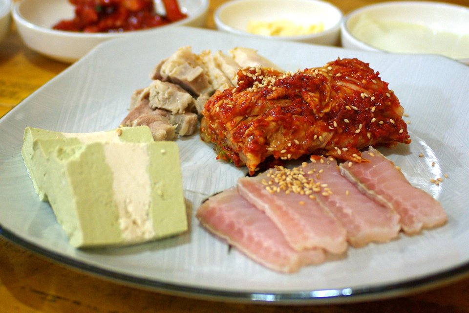 Imagem de Conheça a comida sul-coreana que tem cheiro de banheiro público no megacurioso