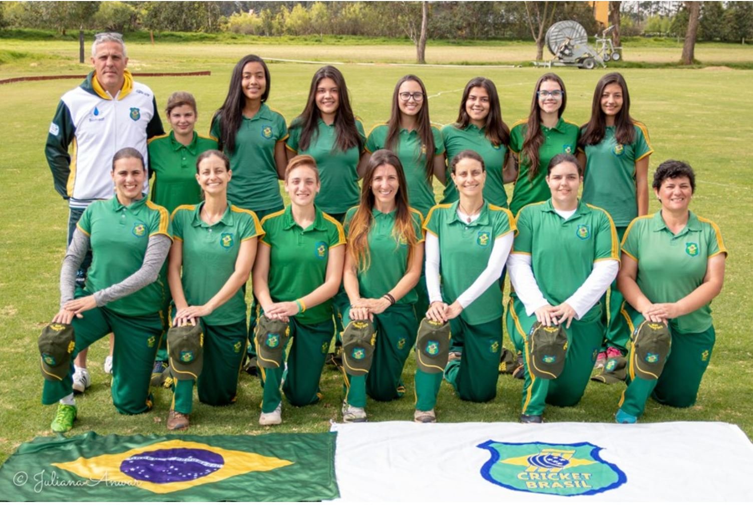 Mais da metade da seleção feminina de críquete é composta por jogadoras de Poços de Caldas