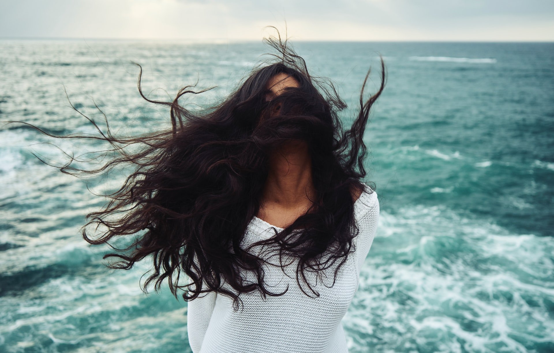 Imagem de Por que o nosso cabelo escurece com o passar do tempo? no Megacurioso