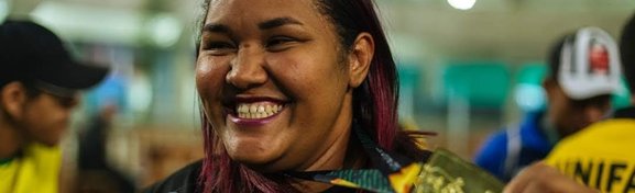 Imagem de 3 pessoas com deficiência que se reinventaram por meio do esporte no megacurioso