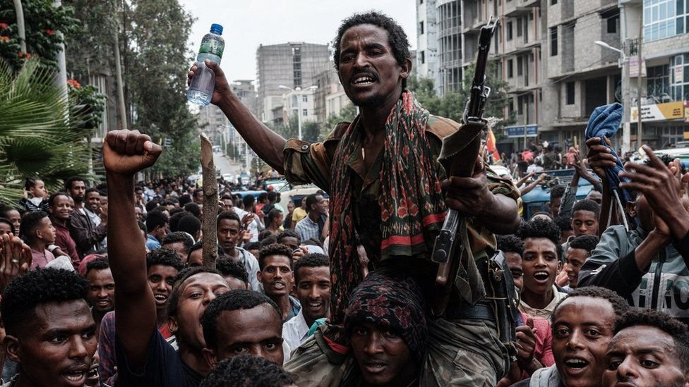 Ahmed pede aos civis que se juntem à guerra de Tigray. (Fonte: Getty Images/ BBC/ Reprodução)