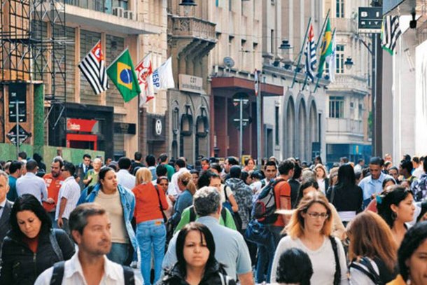 Muitos dos sobrenomes brasileiros possuem origens ibéricas. (Fonte: Reprodução)