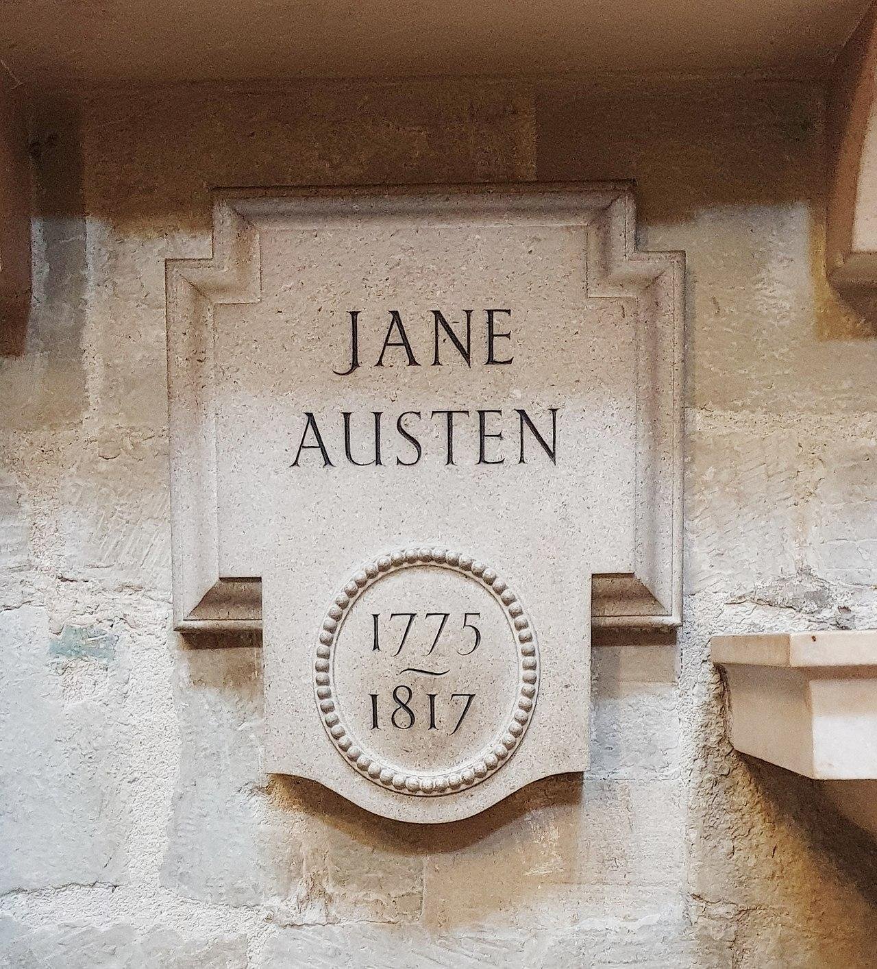 Homenagem para Jane Austen na parede do Poets' Corner na Abadia de Westminster, Londres.