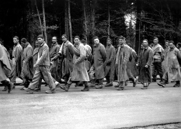 (Fonte: Auschwitz Exhibition/Yad Vashem)