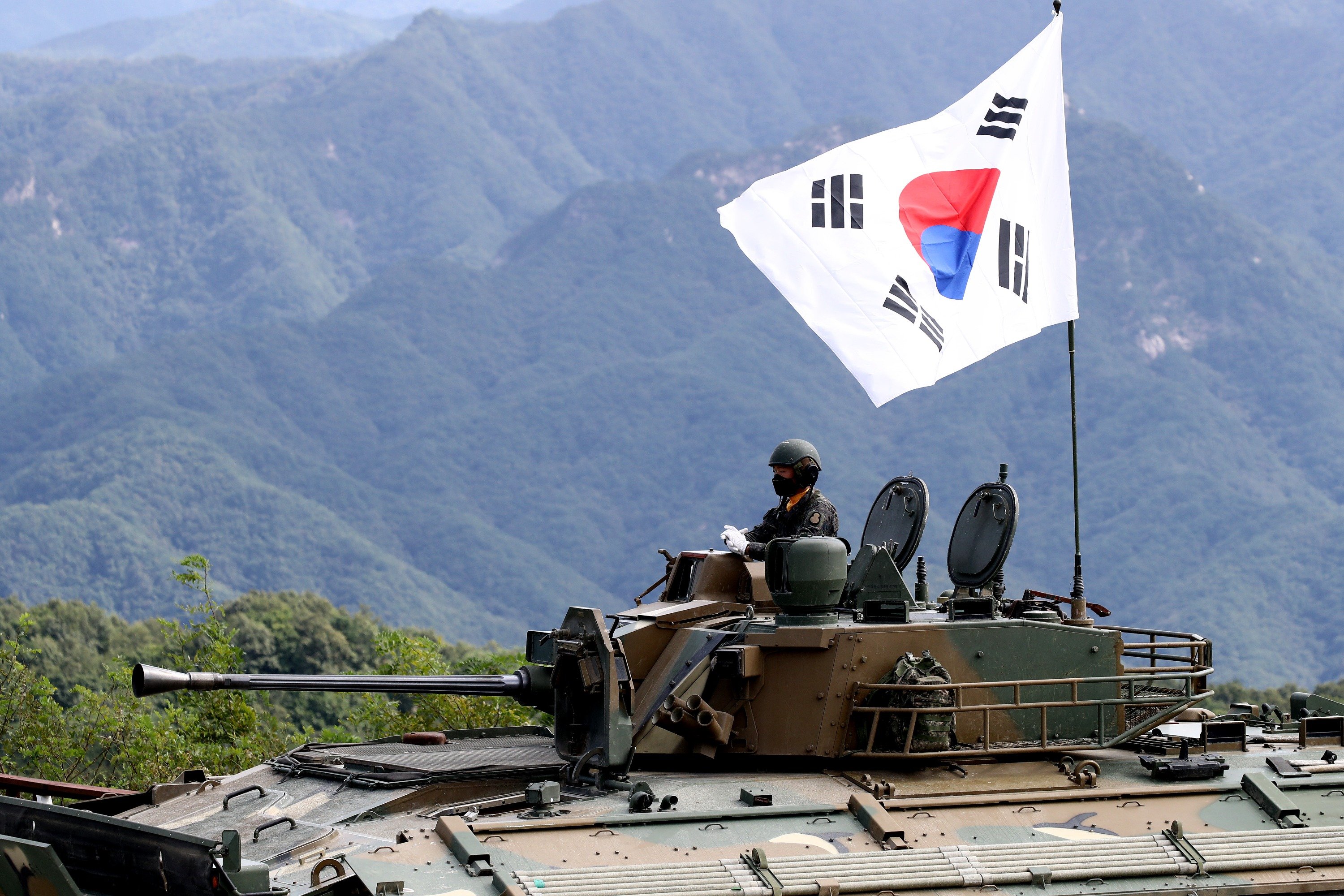Jogadores sul-coreanos de “League of Legends” serão dispensados do serviço  militar?