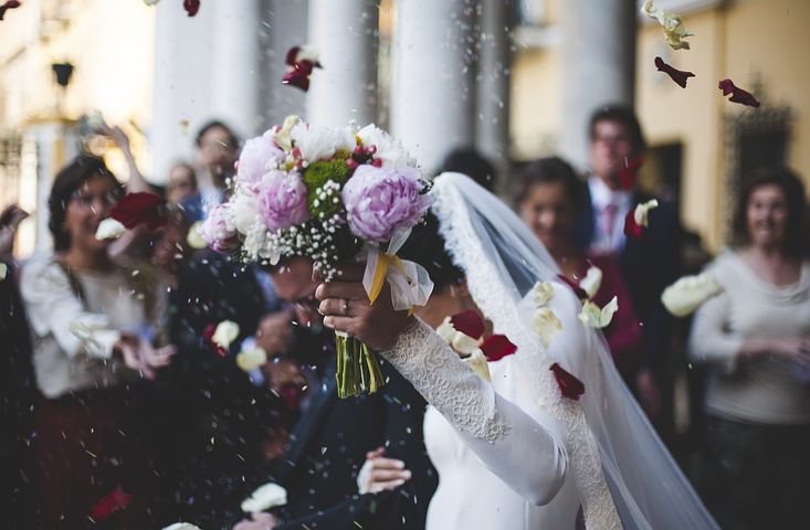 Qual a diferença entre casamento civil e religioso? (Fonte: Pixabay)
