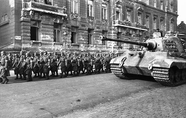 A Hungria passou de aliada dos nazistas a um dos países invadidos. (Fonte: Wikipédia)