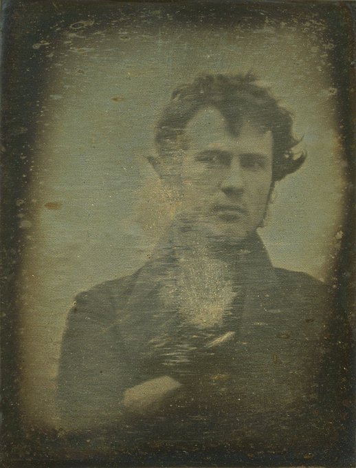 A primeira selfie da história, de 1839 (Fonte: Wikimedia Commons)