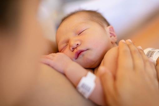 A SAF tem consequências graves para a saúde do bebê. (Fonte: Getty Images)