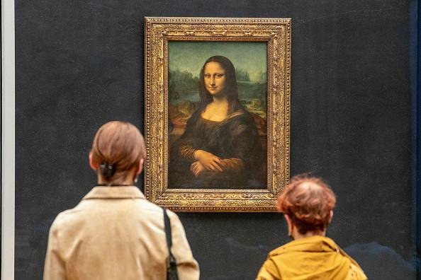 Considerada uma das obras mais famosas de Da Vinci, Mona Lisa ainda é alvo de especulações nos tempos atuais. (Fonte: Getty Images/Reprodução)