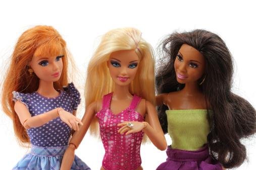 Ditadura da Barbie': como a boneca deturpou corpos e segregou