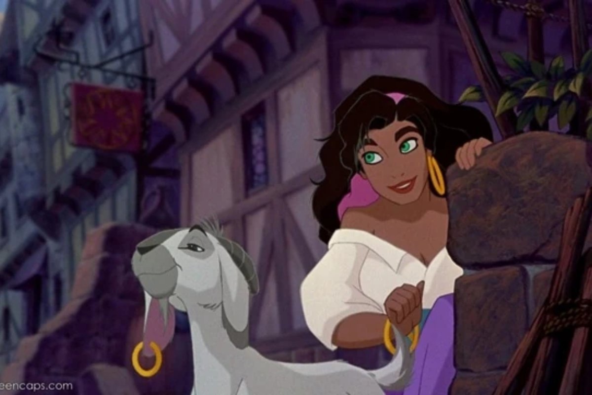 Por que Sininho e Esmeralda não são mais princesas oficiais da Disney? -  Mega Curioso