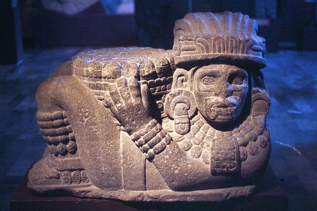 Chac Mool Asteca em exposição no Museu de Antropologia do México. (Fonte: WikimediaCommons/Reprodução)