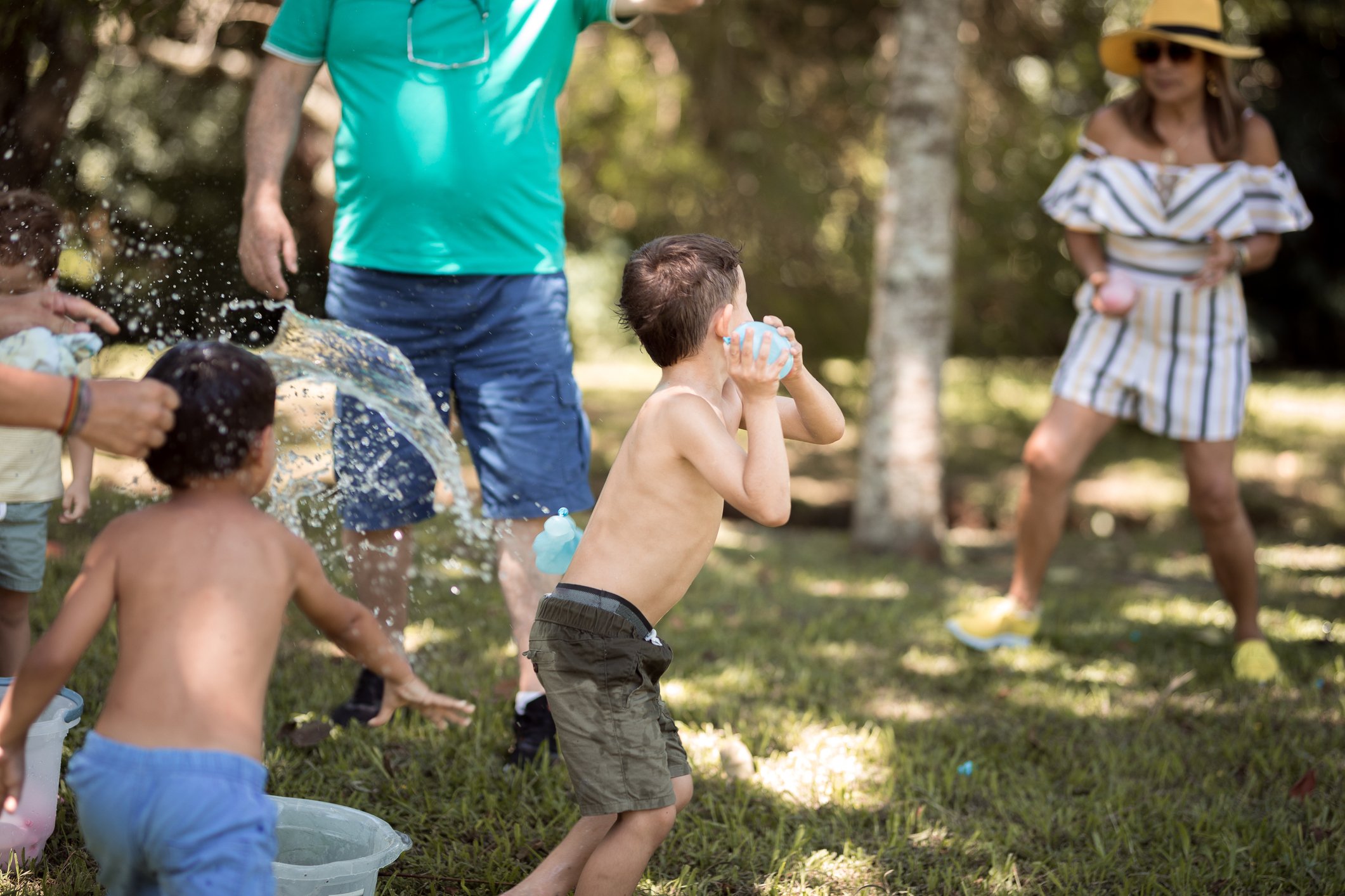 Confira brincadeiras antigas para se divertir!