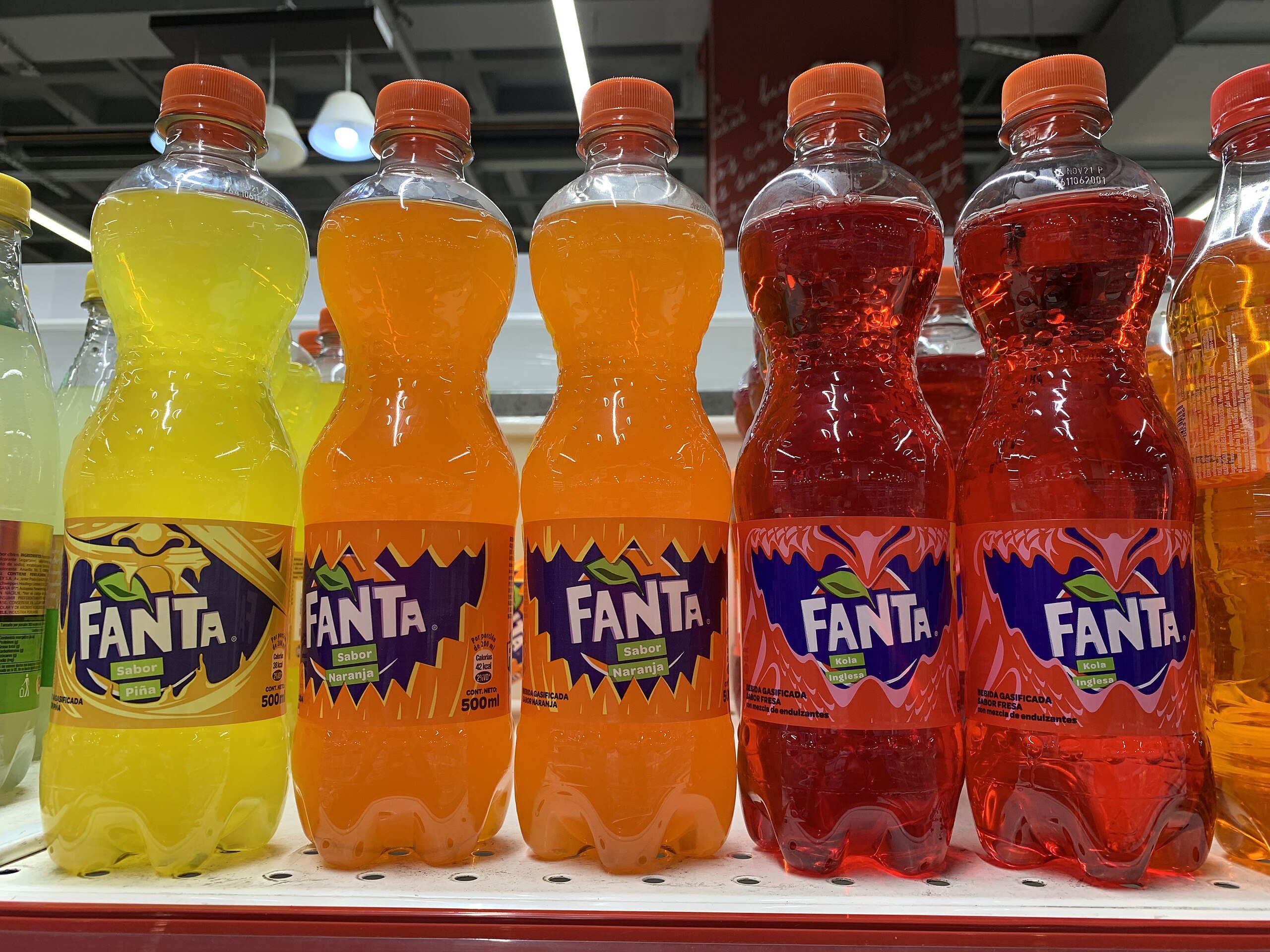 Qual é a ligação entre a Fanta e o Nazismo? - Mega Curioso