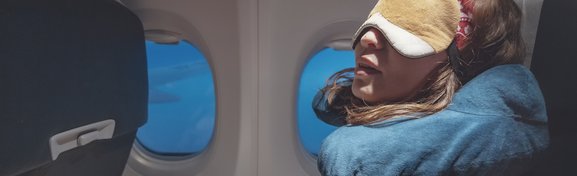Imagem de Por que não devemos dormir durante a decolagem e o pouso do avião? no megacurioso