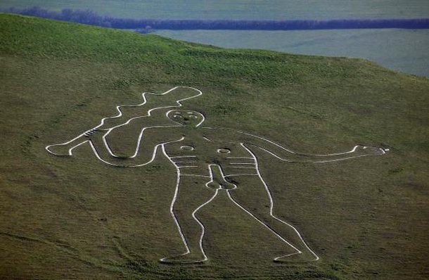 O gigante de Cerne Abbas, em Dorset, na Inglaterra. (Fonte: Matt Cardy/Getty Images)