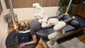 pesquisadores-desenvolvem-robo-com-a-massagem-mais-avancada-do-mundo-thumb.png