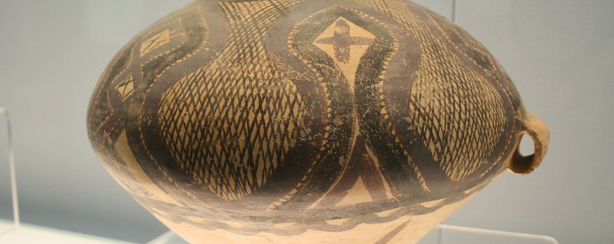 Neolithic_Majiayao_Culture_Pottery_03.jpg