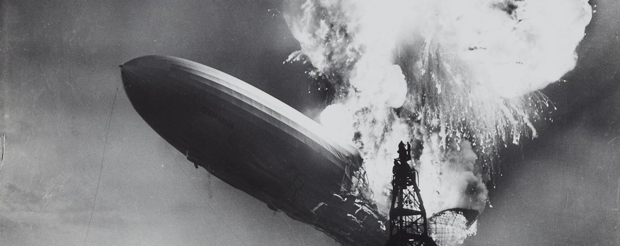 Hindenburg_disaster.jpg